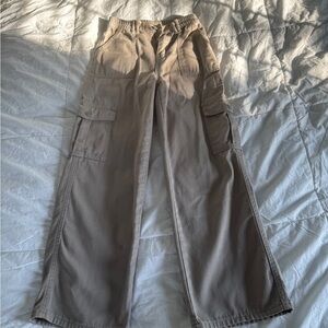 SHEIN Women’s Cargo Pants - Petite XS - Taupe Tan Utility Trousers with Pockets